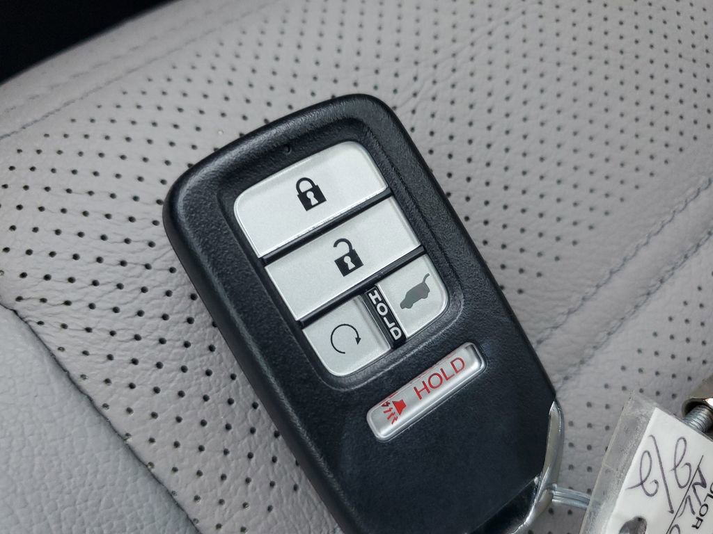 Used 2022 Honda CR-V Touring image 29
