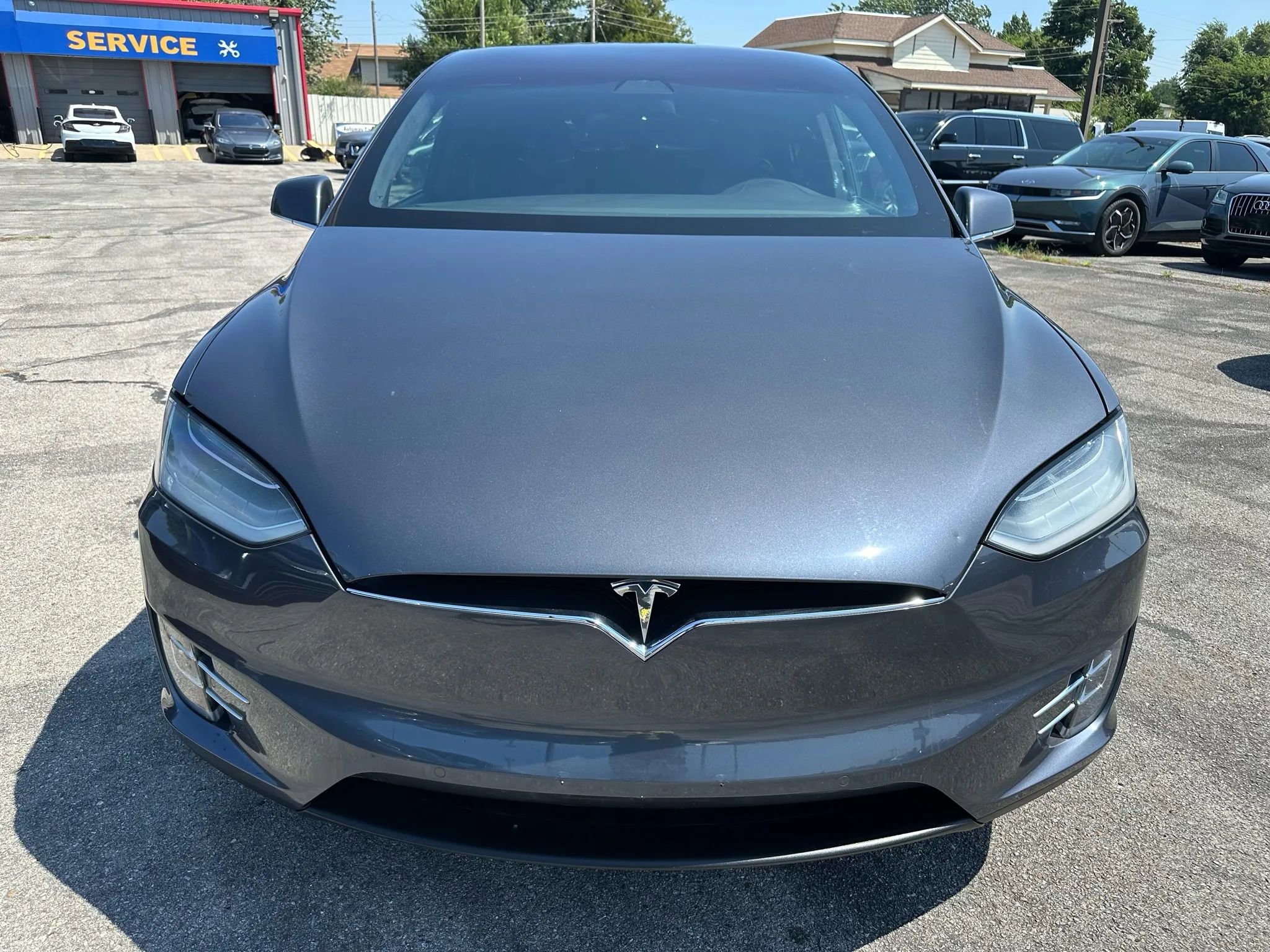 Used 2018 Tesla Model X 75D image 38
