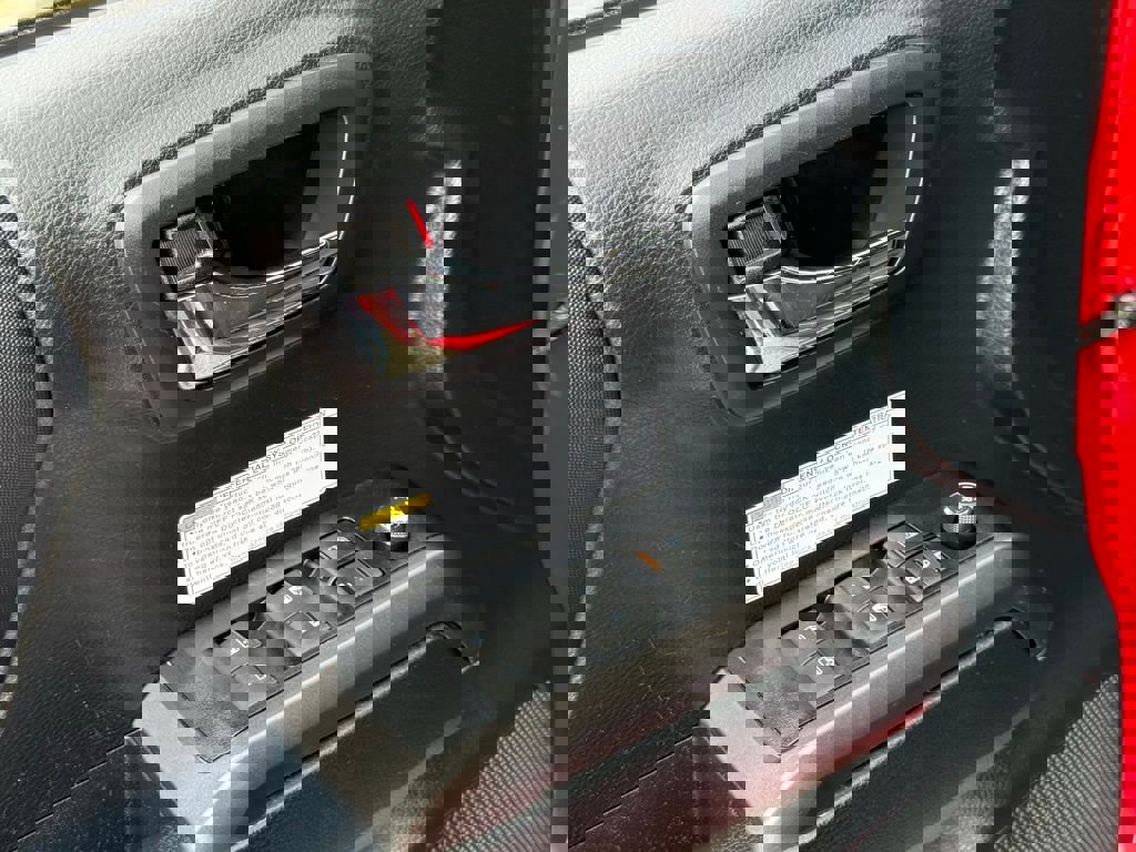 Used 2017 Toyota Tacoma TRD Off-Road w/ Tow Package (A/T) image 22