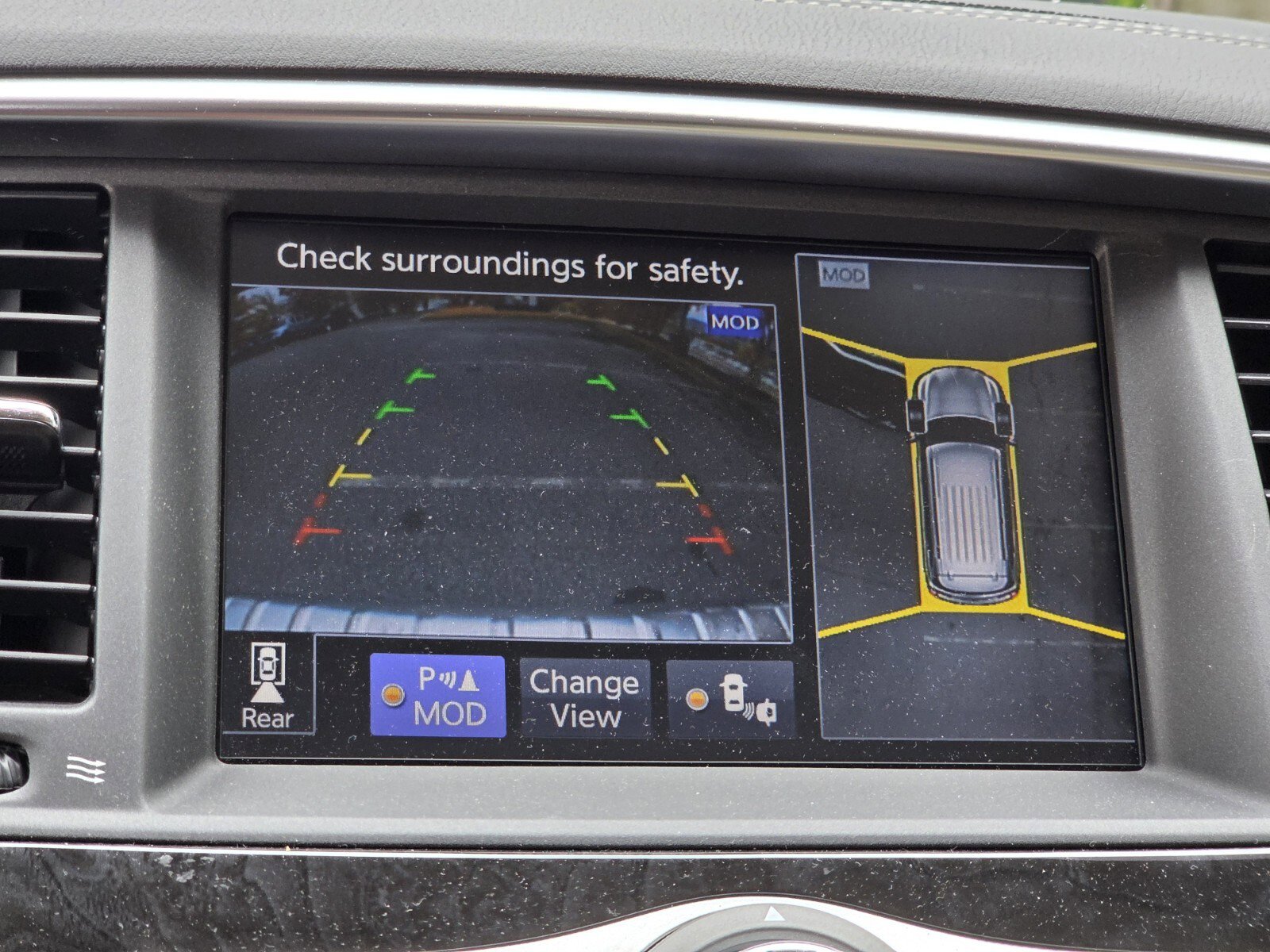 Used 2018 INFINITI QX80 4WD w/ Deluxe Technology Package image 24