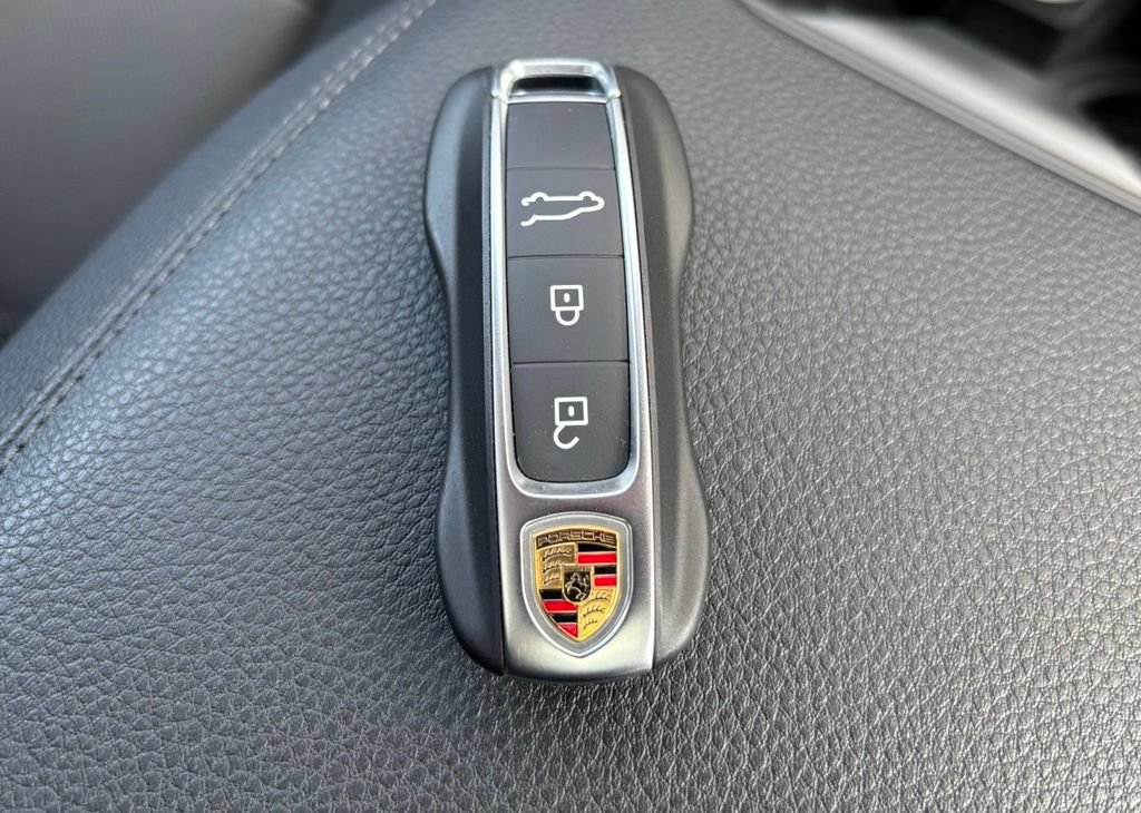 New 2026 Porsche Cayenne S AWD/4WD image 33