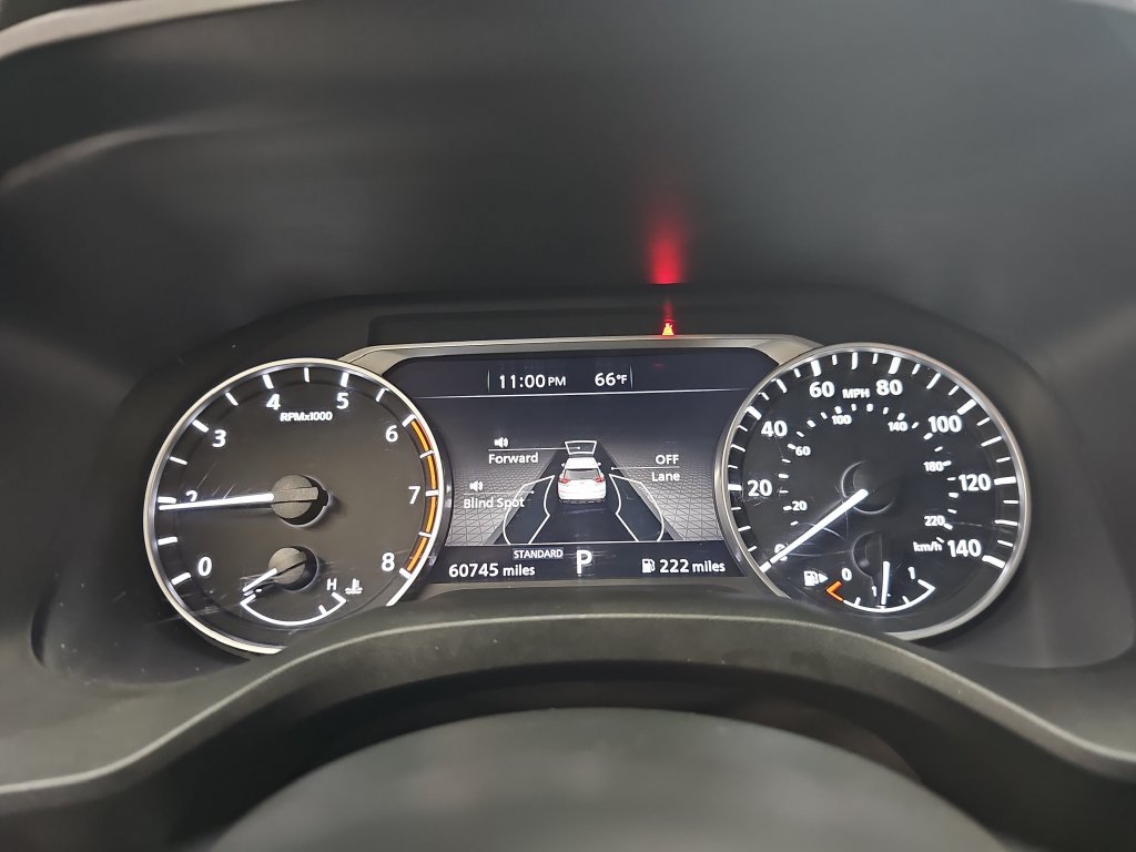 Used 2024 Nissan Rogue SV FWD image 19