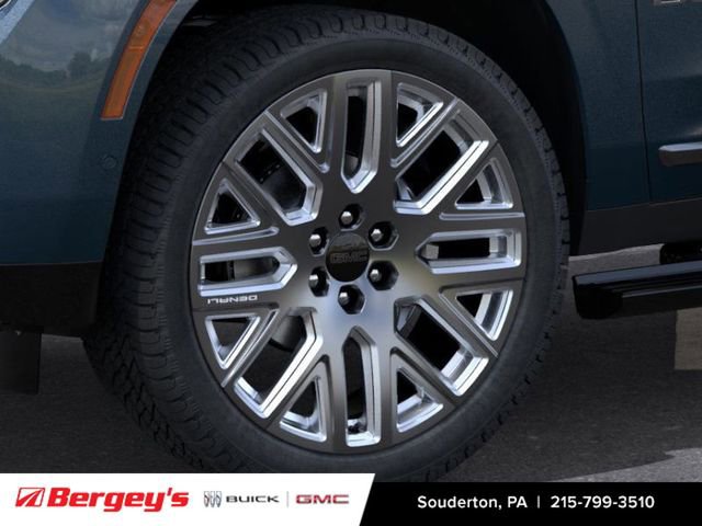 New 2026 GMC Yukon Denali Ultimate w/ LPO, Floor Liner Package image 10