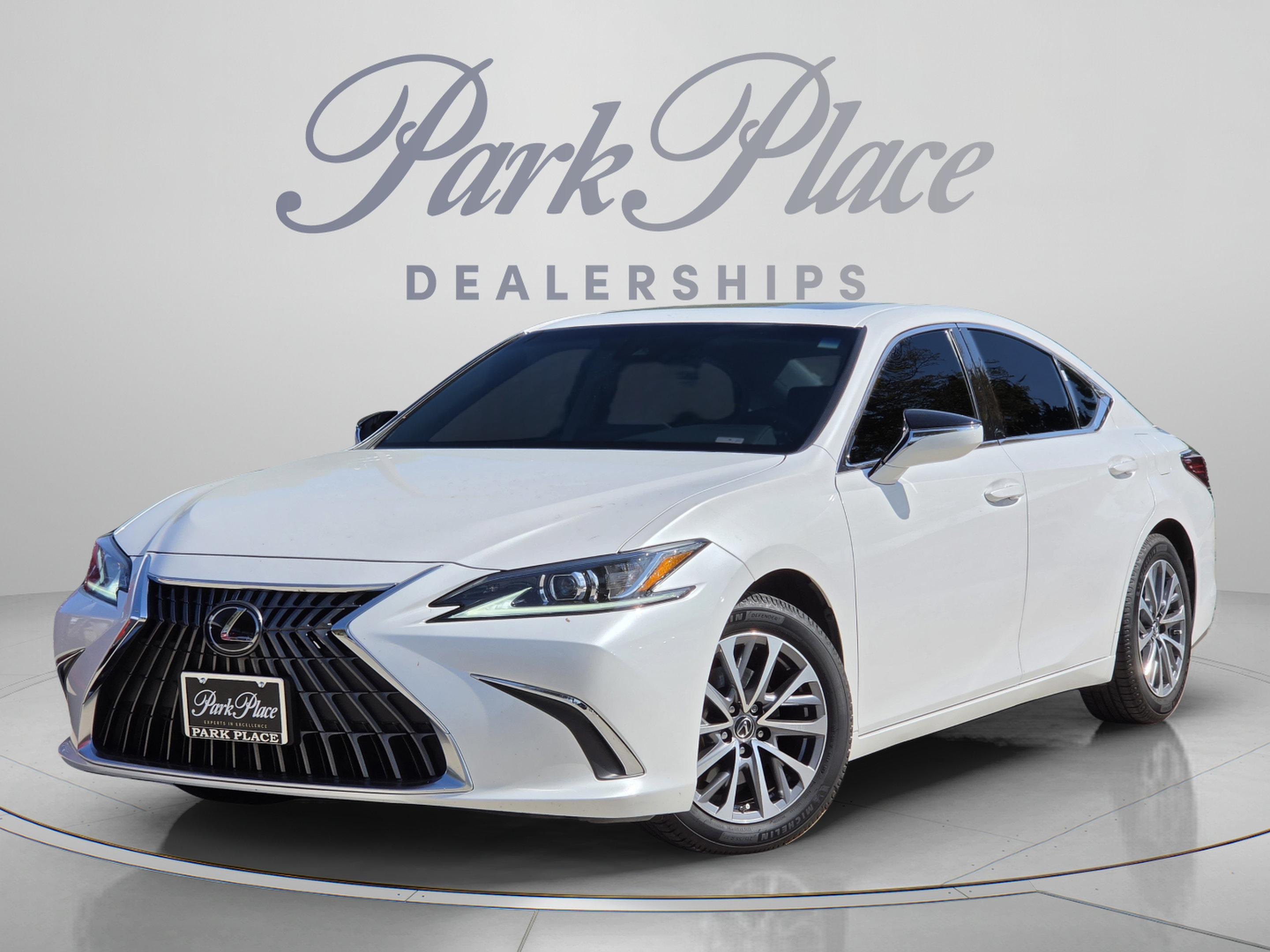Certified 2023 Lexus ES 350 w/ Accessory Package (Z2) FWD image 1