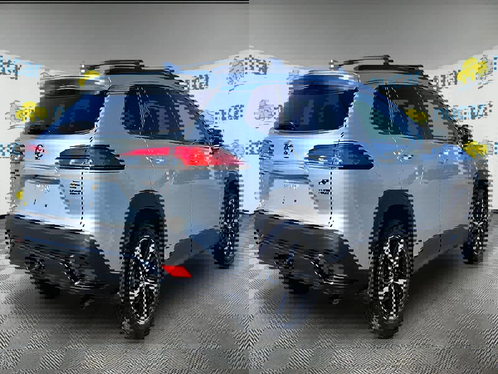 Used 2023 Toyota Corolla Cross XSE w/ Convenience Package image 6