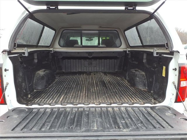 Used 2015 GMC Sierra 1500 SLT w/ SLT Preferred Package image 8