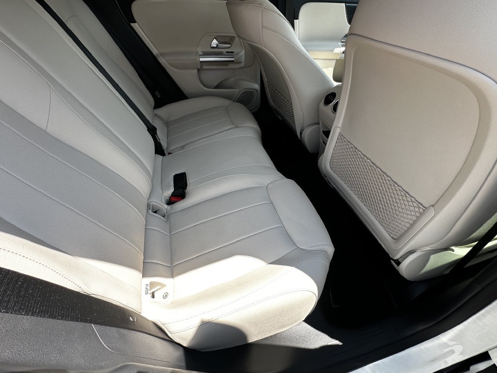 Certified 2026 Mercedes-Benz GLA 250 w/ Exclusive Package image 18