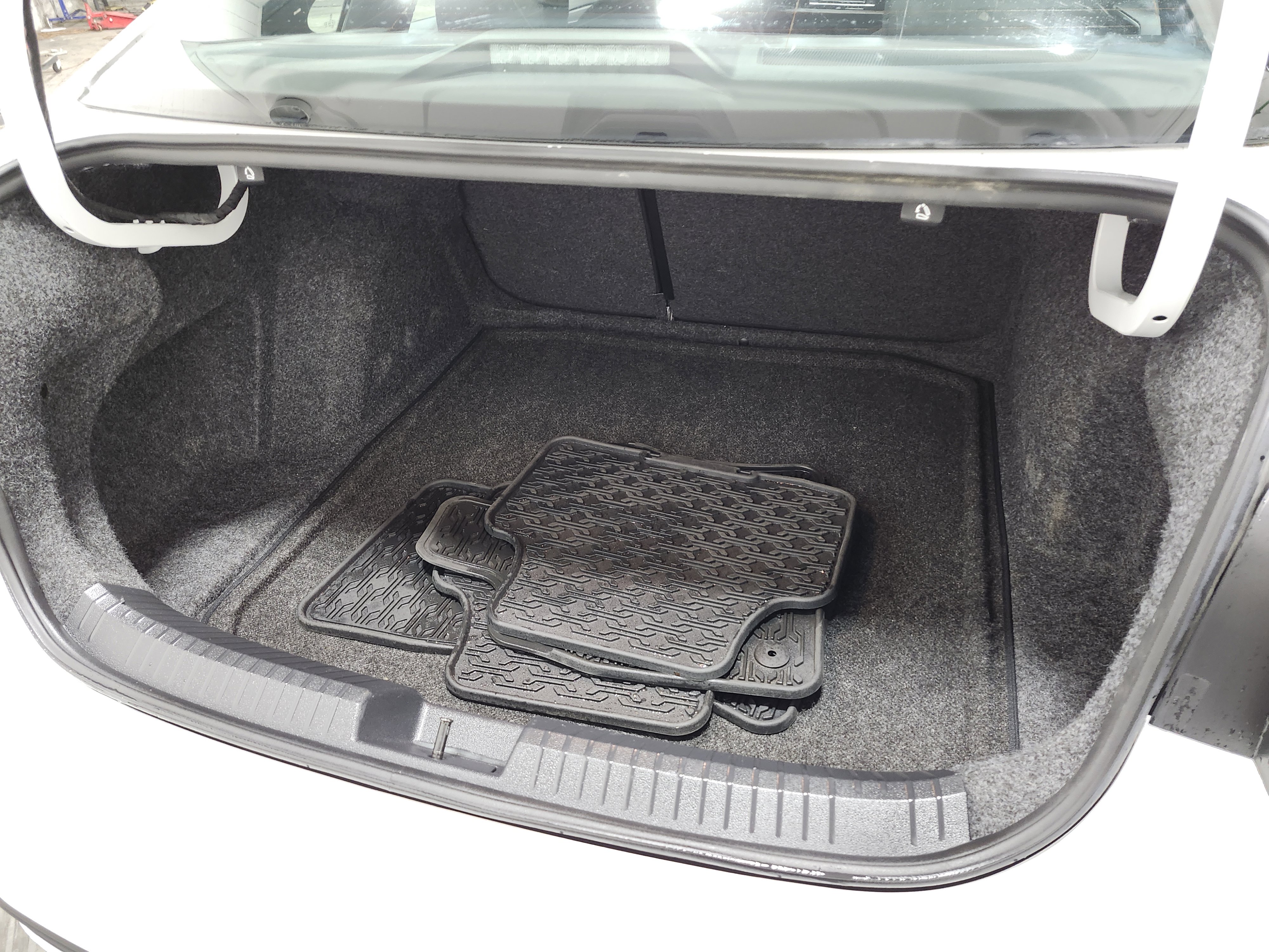 Used 2023 Volkswagen Jetta Sport image 21