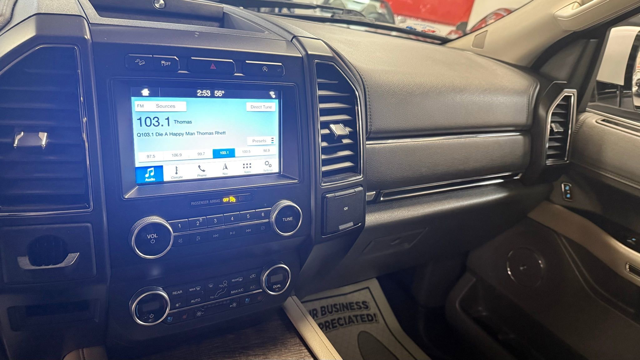 Used 2019 Ford Expedition Limited image 35