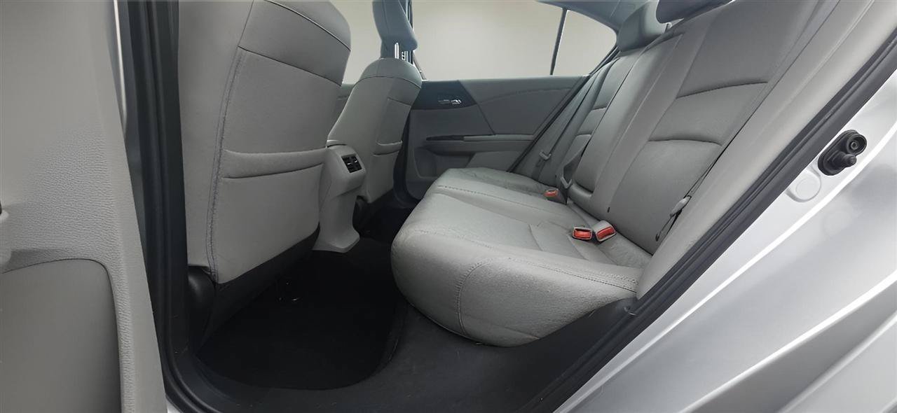 Used 2015 Honda Accord EX-L image 22