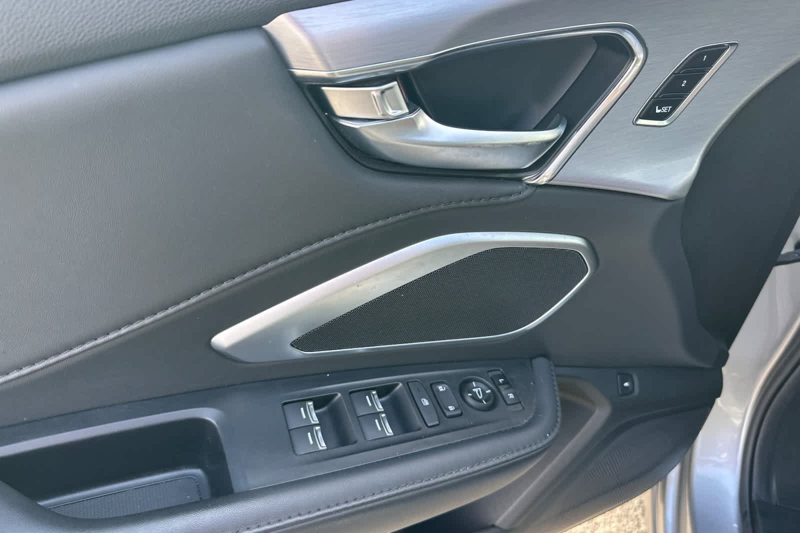 Certified 2024 Acura RDX SH-AWD image 11