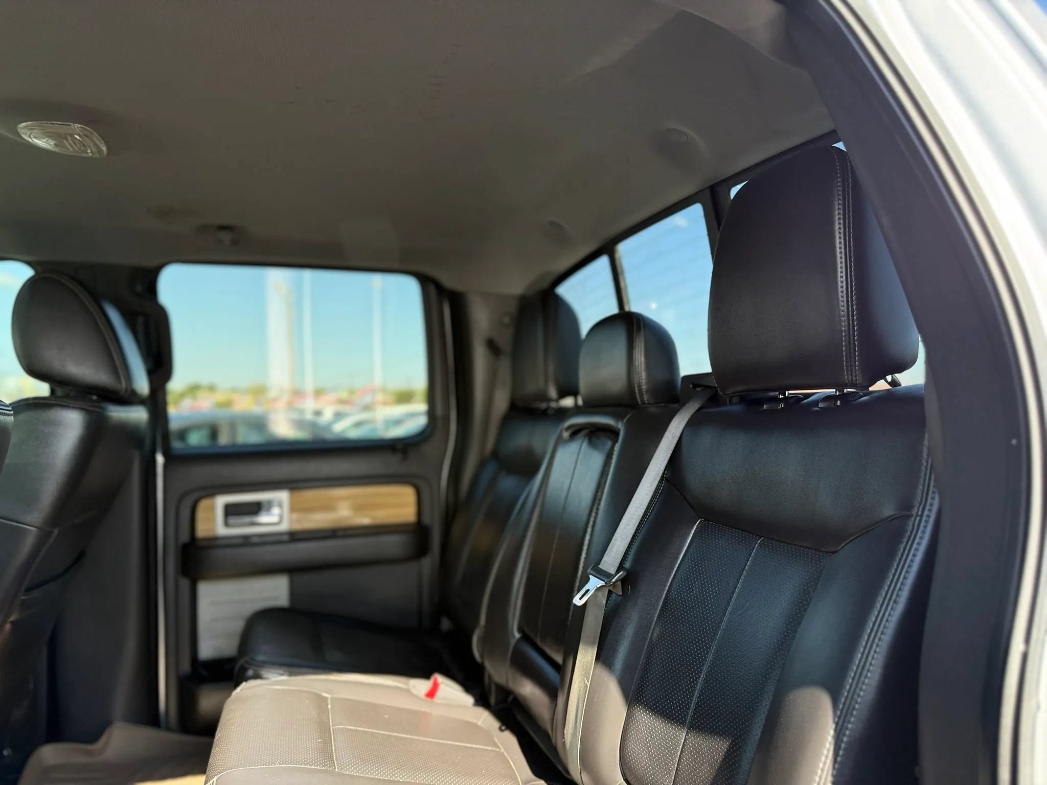 Used 2011 Ford F150 Lariat w/ Lariat Plus Pkg RWD image 20