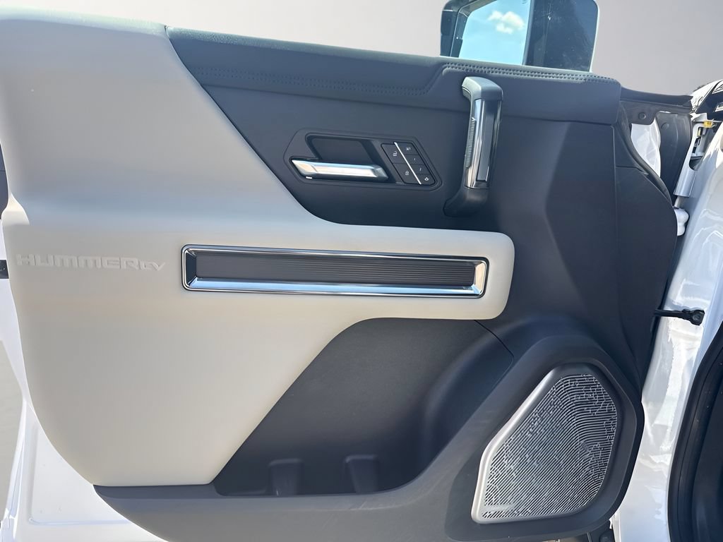Used 2026 GMC Hummer EV SUV AWD/4WD image 28