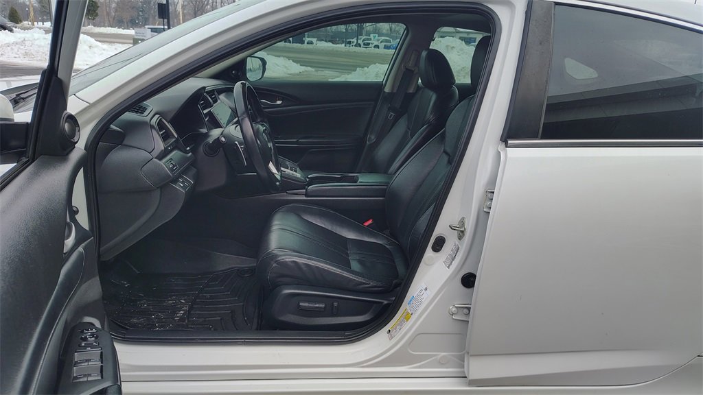 Used 2019 Honda Insight Touring image 7