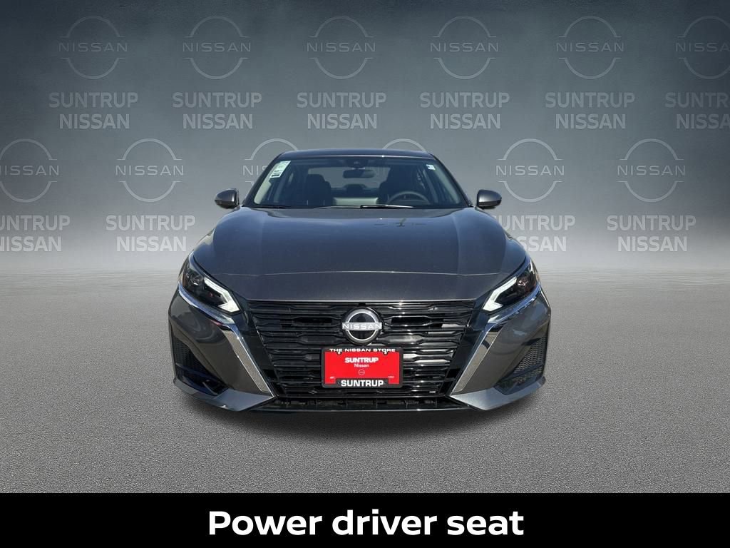 New 2025 Nissan Altima 2.5 SL image 14