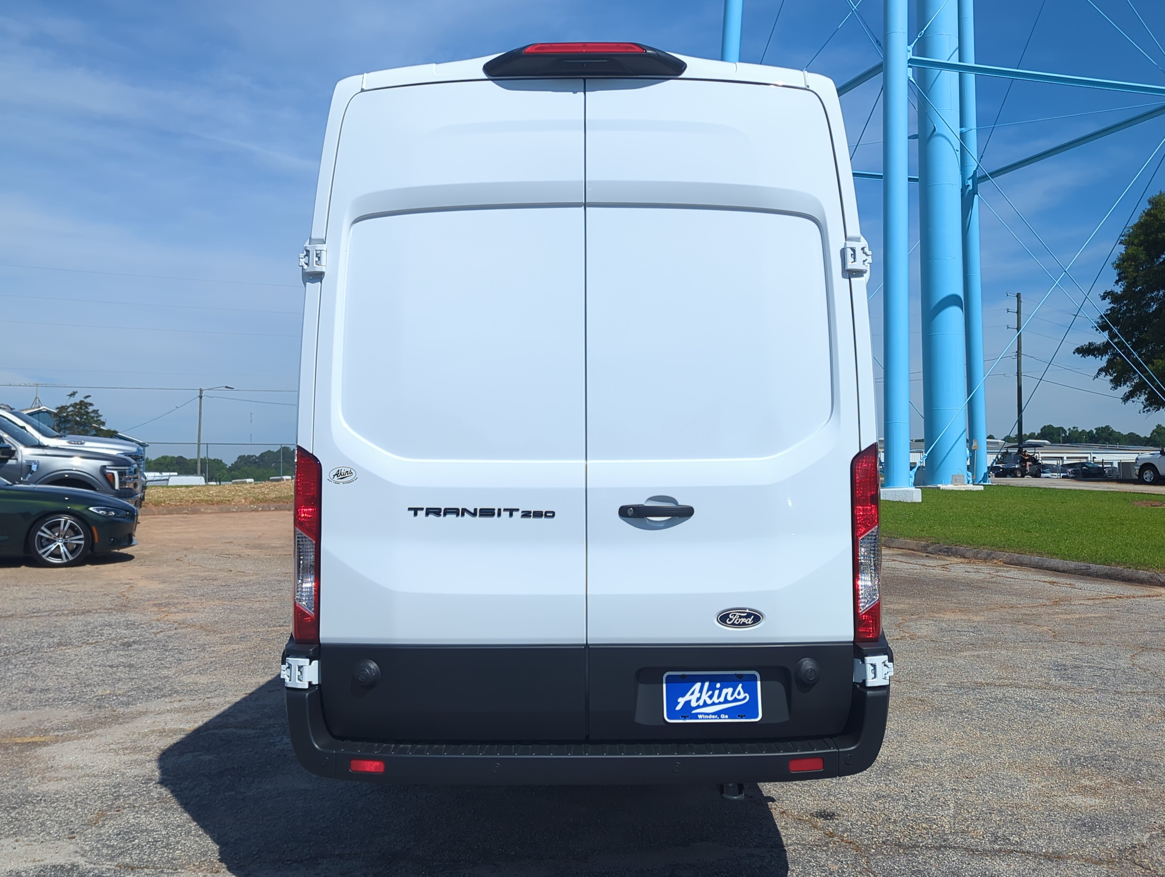 New 2026 Ford Transit 250 148 High Roof Extended RWD image 4
