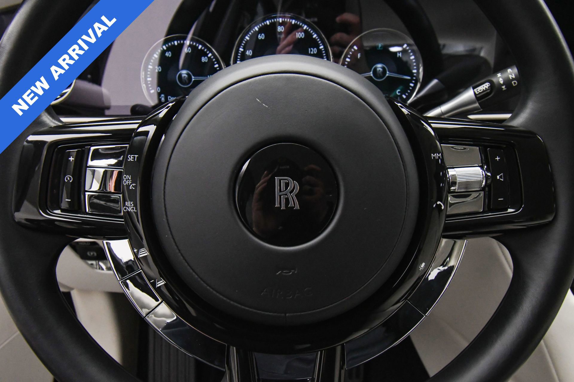 Used 2023 Rolls-Royce Ghost image 39