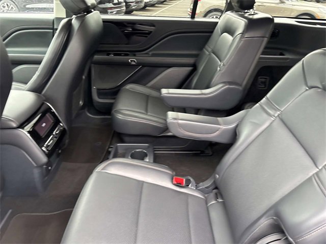 Certified 2025 Lincoln Aviator Premiere image 19