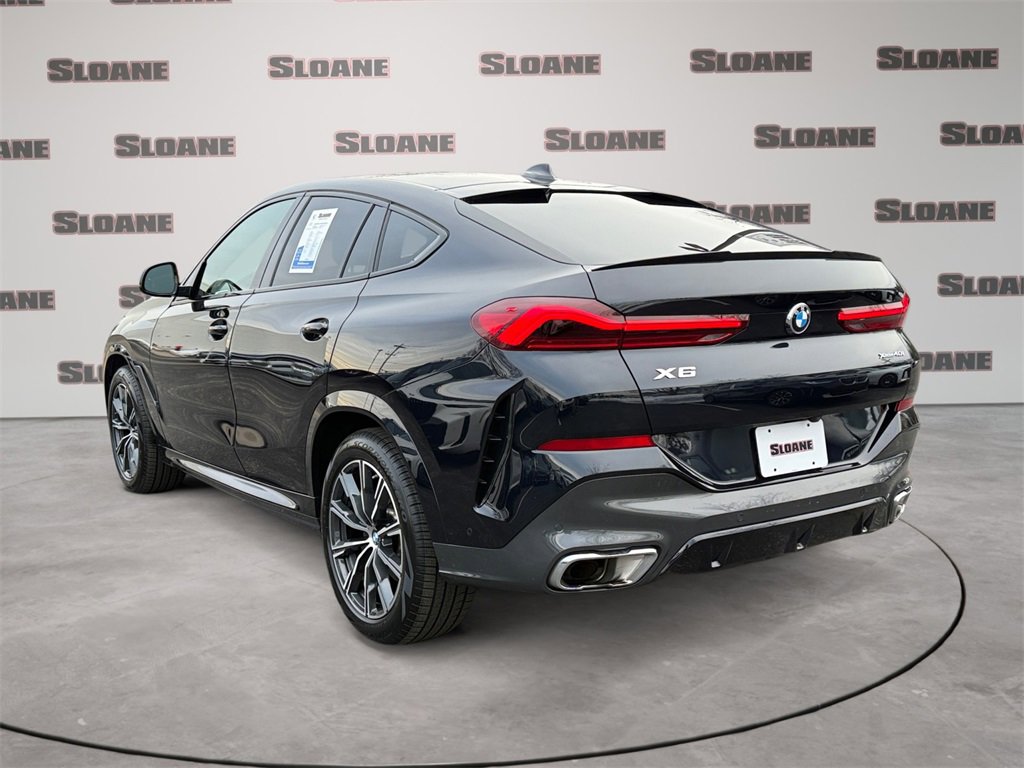 Certified 2023 BMW X6 xDrive40i w/ M Sport Package image 3