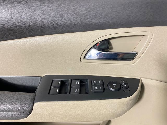 Used 2015 Honda Odyssey EX-L image 12