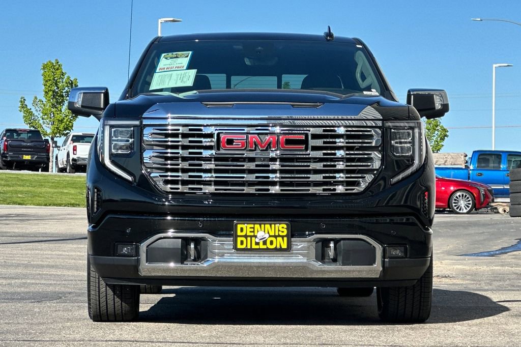 Used 2025 GMC Sierra 1500 Denali w/ Denali Reserve Package AWD/4WD image 9