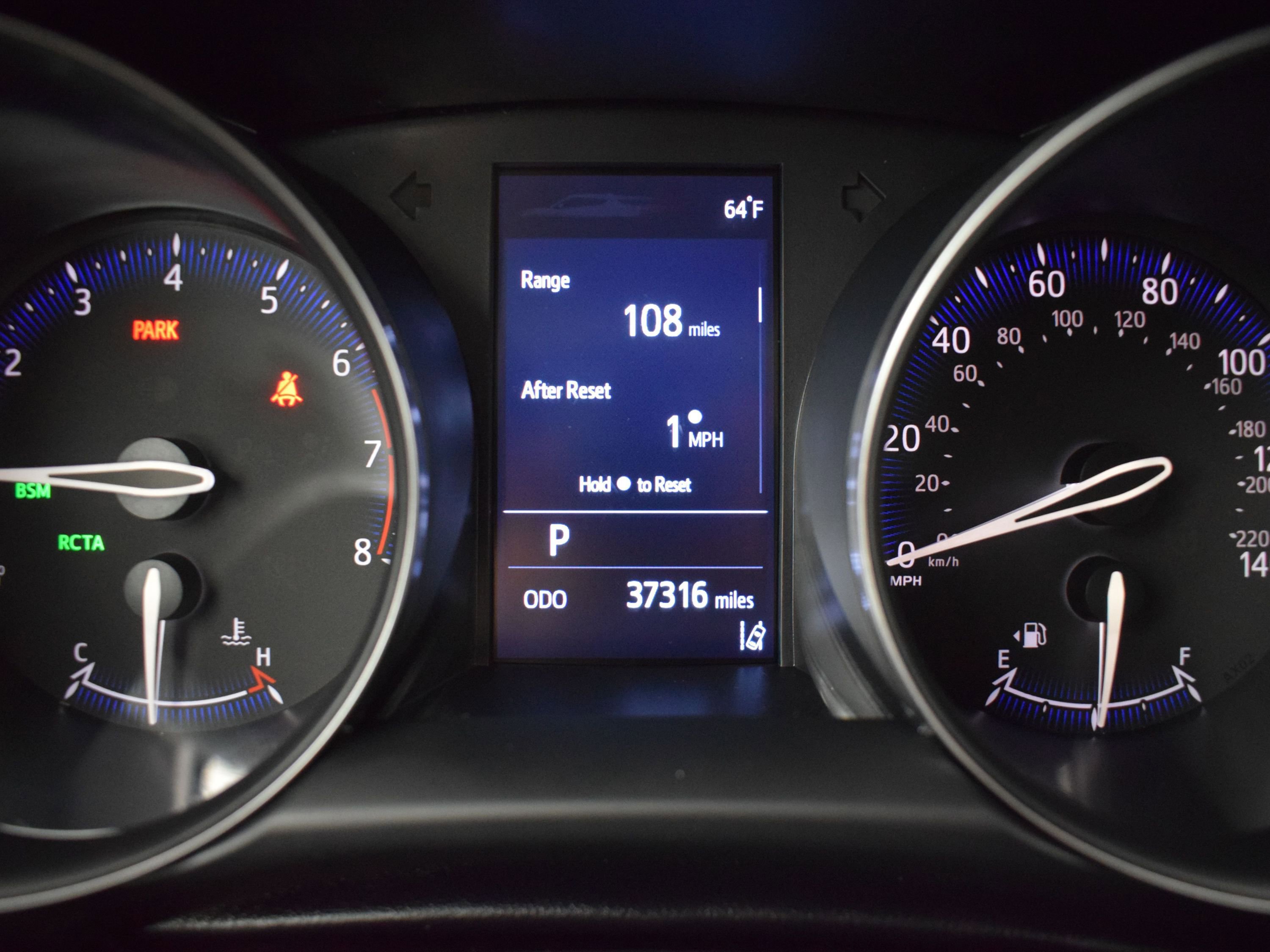 Used 2019 Toyota C-HR XLE image 16