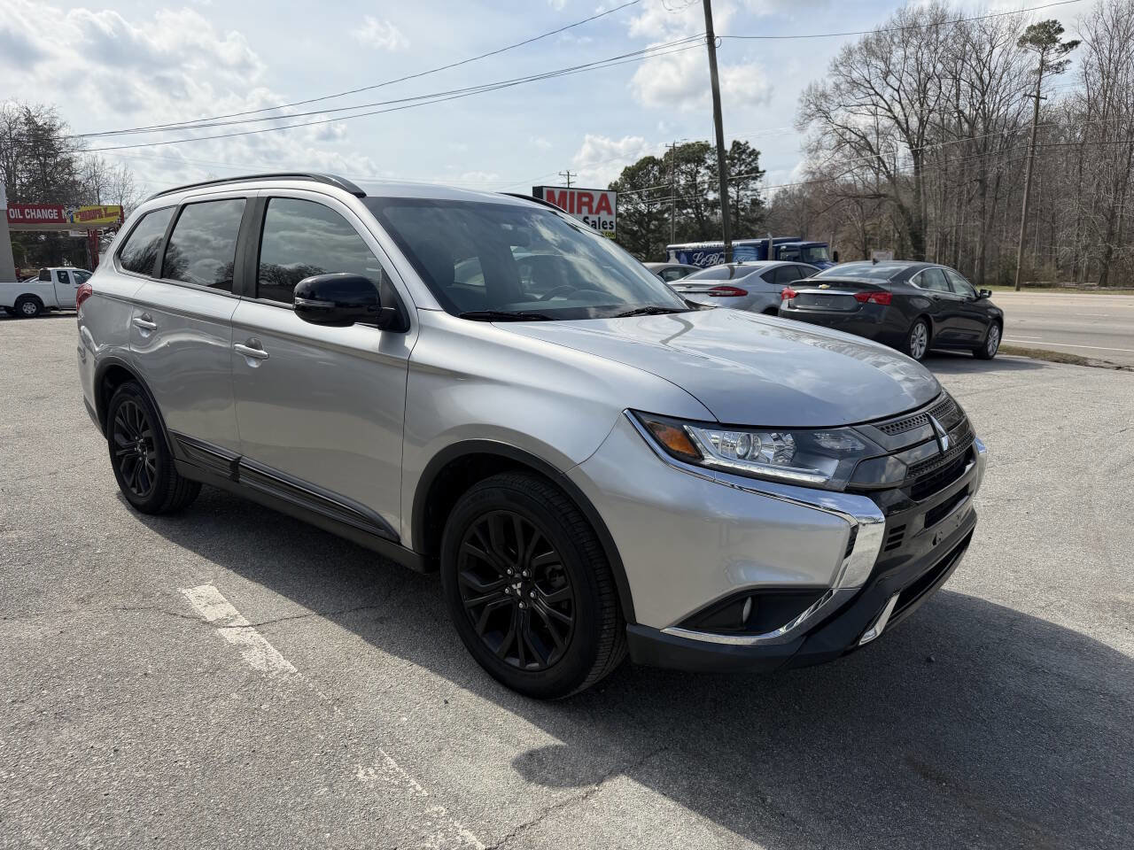 Used 2019 Mitsubishi Outlander LE image 10