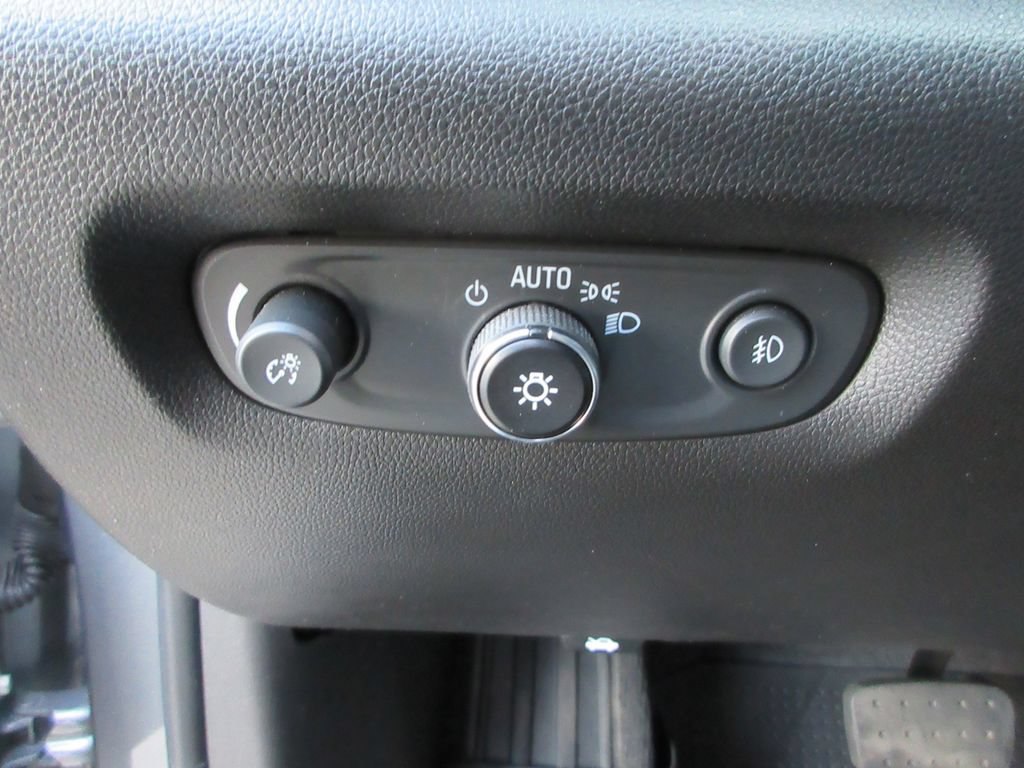 Certified 2021 Chevrolet Traverse Premier w/ LPO, Floor Liner Package AWD/4WD image 27