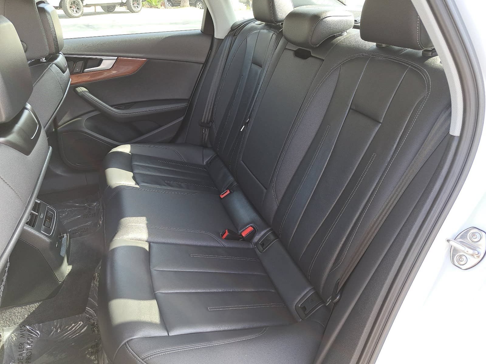 Used 2020 Audi A4 2.0T Premium Plus w/ Premium Plus Package FWD image 14