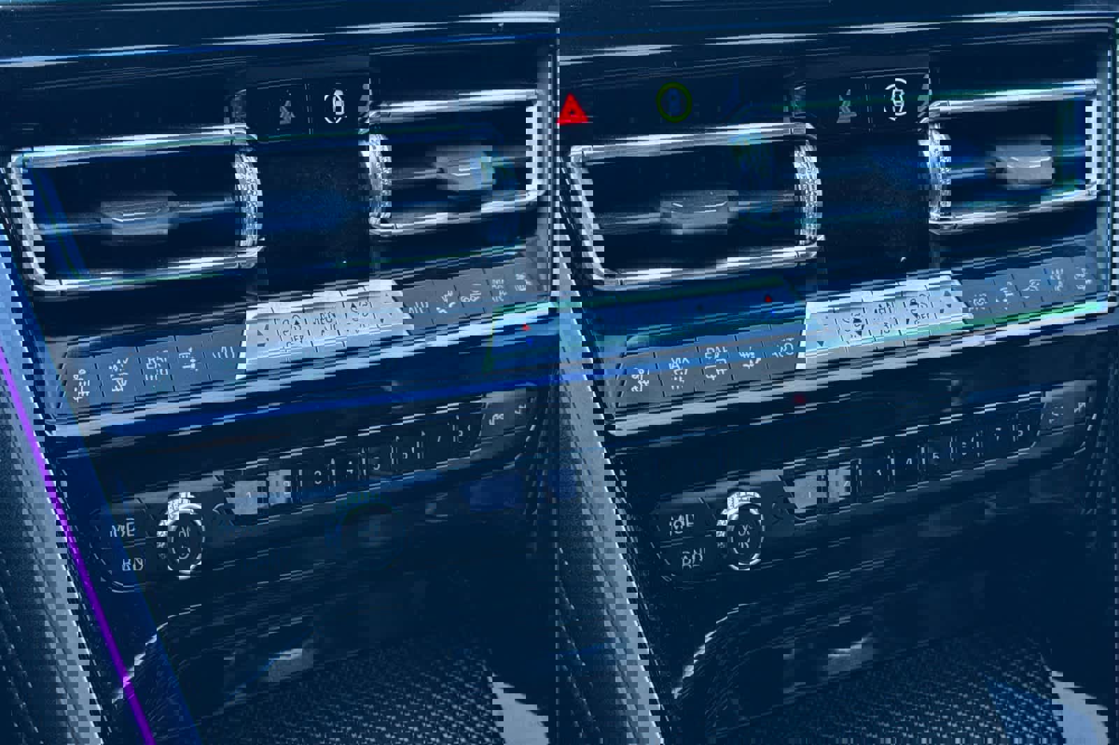 Used 2023 BMW M850i xDrive Coupe w/ Driving Assistance Package image 20