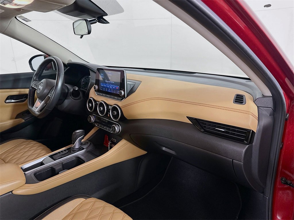 Used 2022 Nissan Sentra SV w/ SV Premium Package image 27