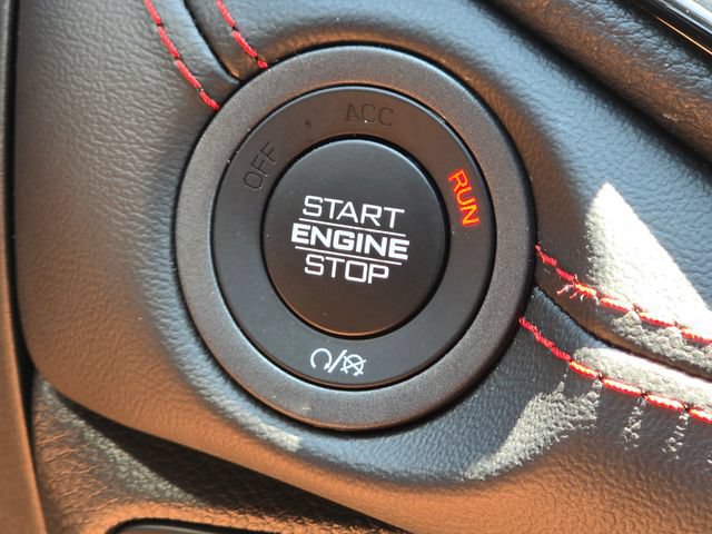 Used 2025 Dodge Durango R/T w/ Blacktop Package AWD/4WD image 15
