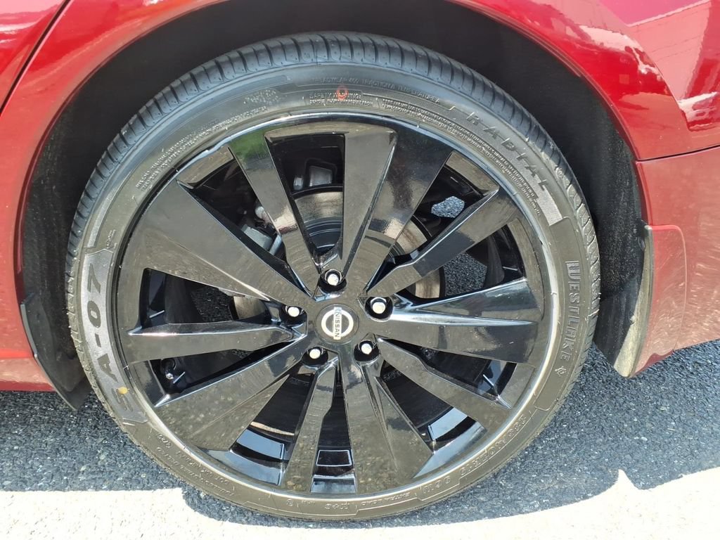 Used 2020 Nissan Altima 2.5 SR w/ Premium Package FWD image 18
