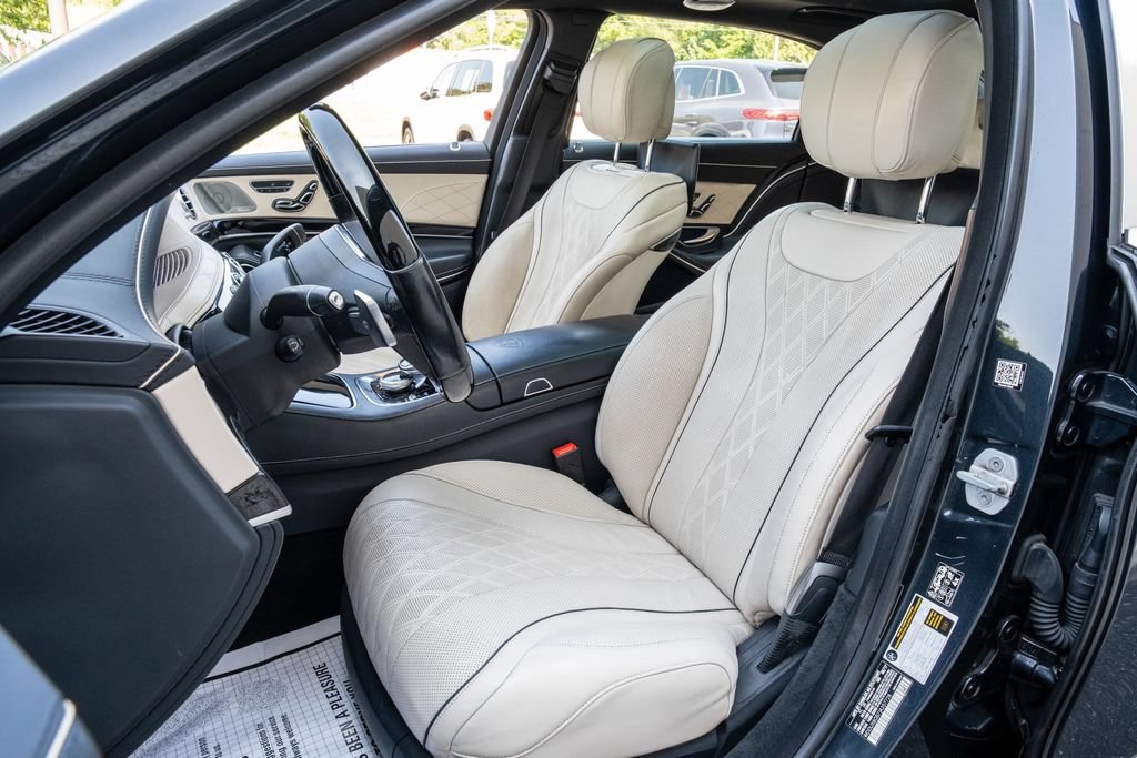 Used 2018 Mercedes-Benz Maybach S 560 4MATIC image 17