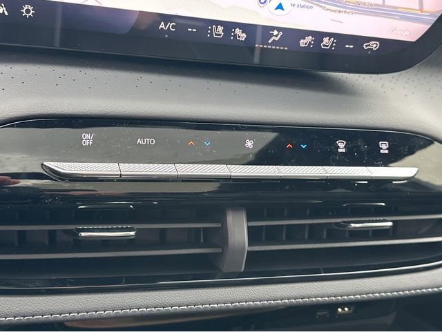 New 2026 Buick Enclave Avenir w/ Super Cruise Package FWD image 22