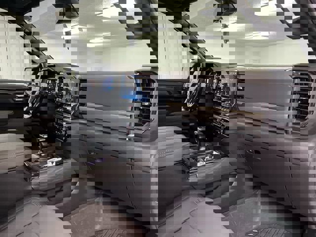 Certified 2025 Chevrolet Silverado 1500 ZR2 w/ ZR2 Bison Edition image 28