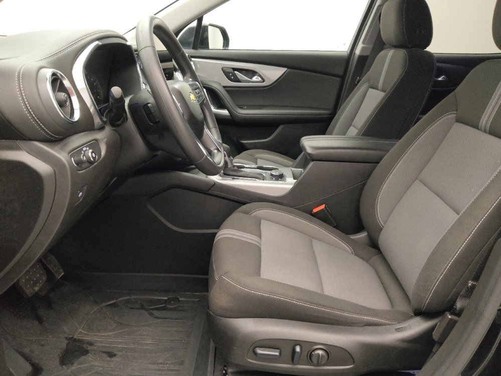 Used 2024 Chevrolet Blazer LT w/ Convenience Package FWD image 17