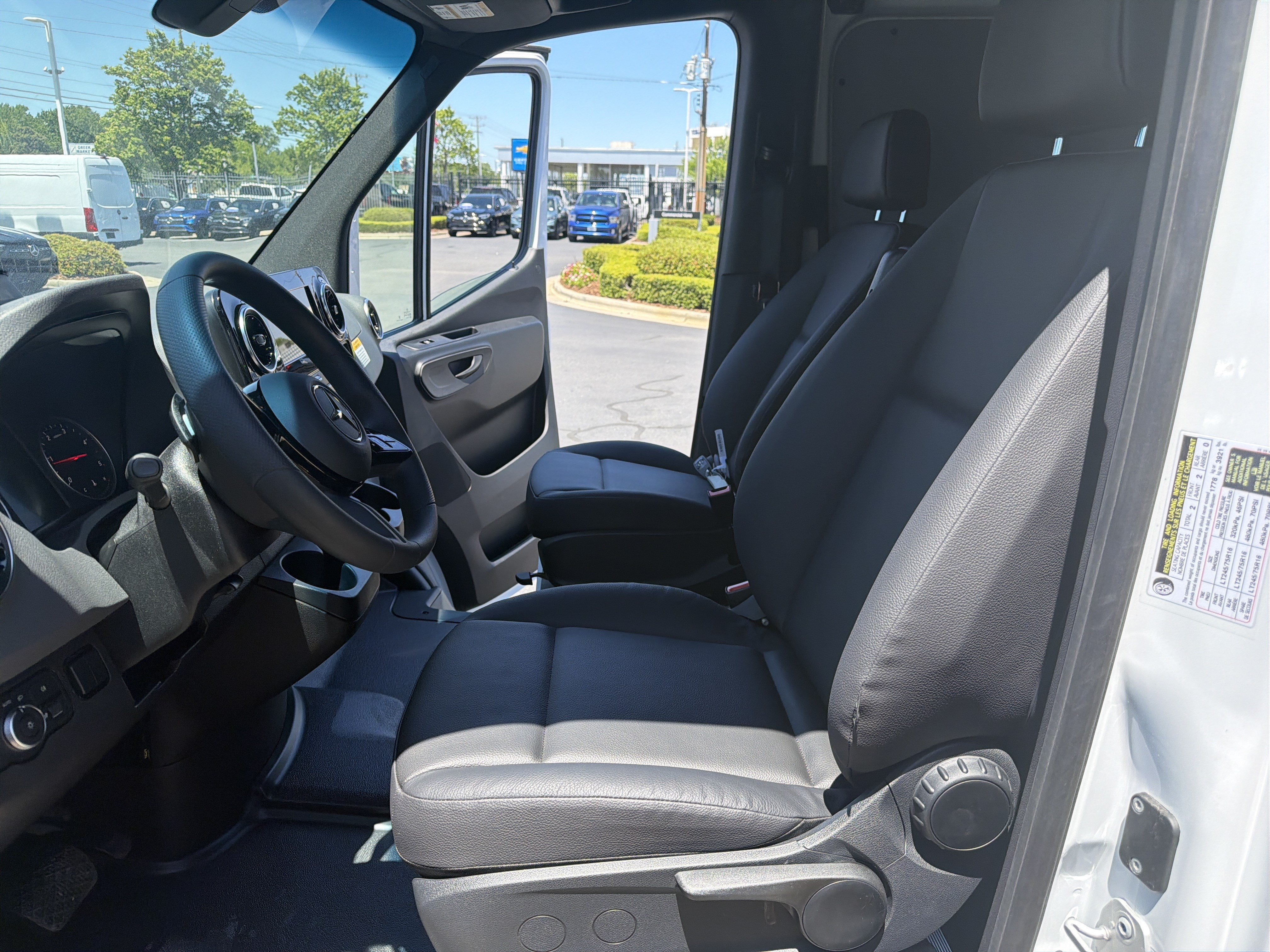 New 2026 Mercedes-Benz Sprinter 2500 image 34