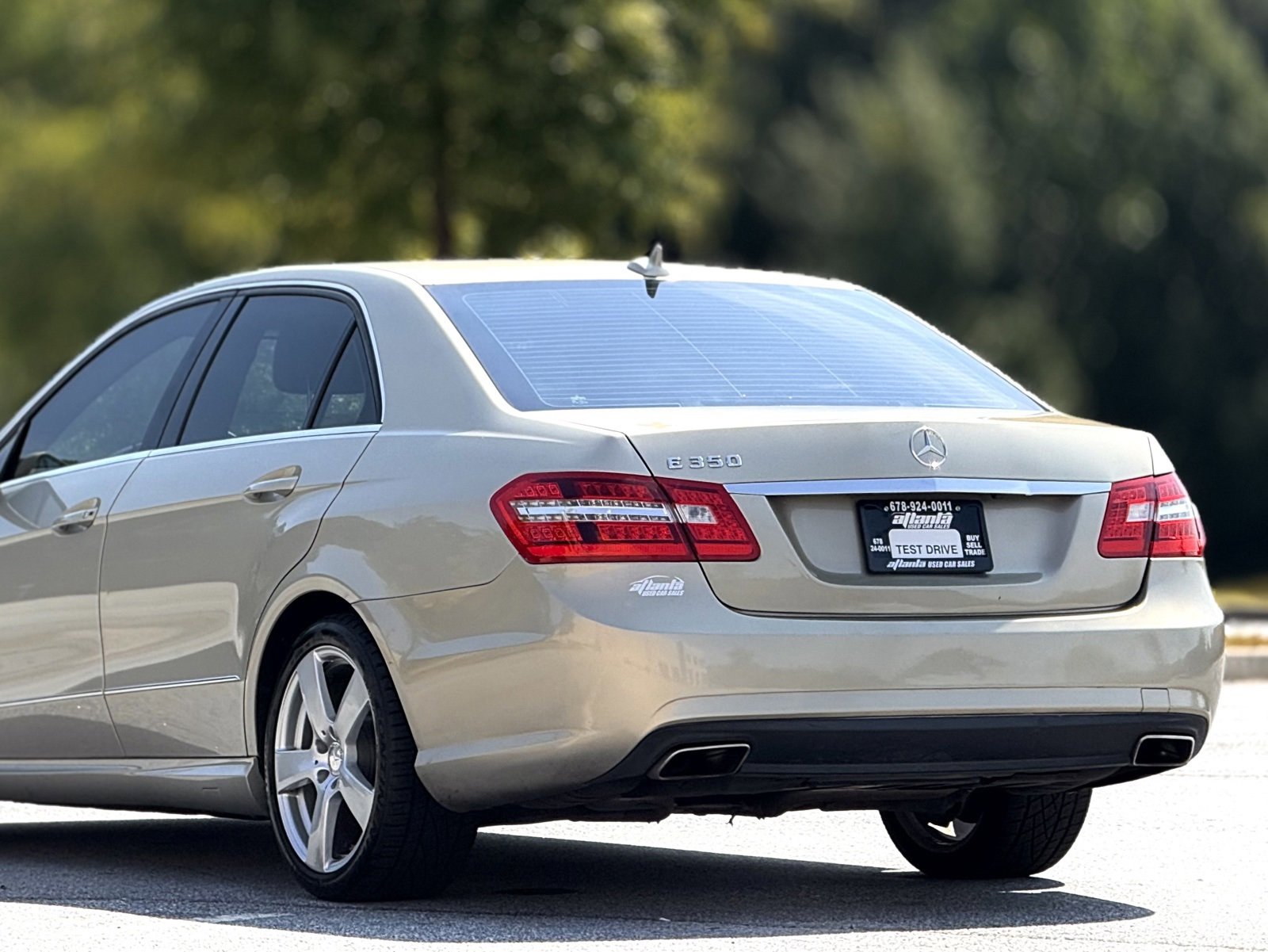 Used 2011 Mercedes-Benz E 350 Sedan image 47