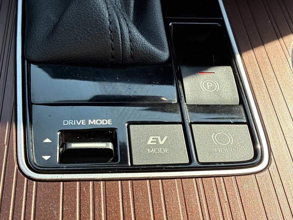 Used 2023 Toyota Sienna LE FWD image 31
