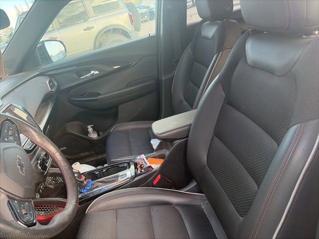 Used 2022 Chevrolet TrailBlazer RS w/ Technology Package AWD/4WD image 12