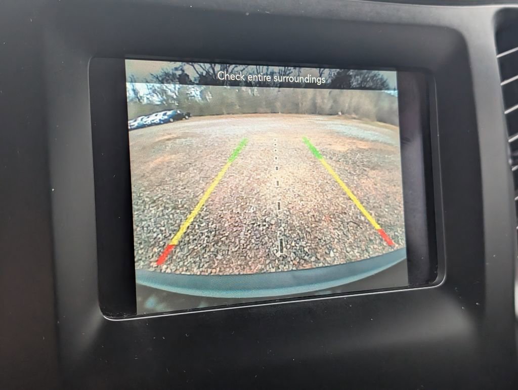 Used 2019 Jeep Cherokee Latitude w/ Popular Appearance Group image 17