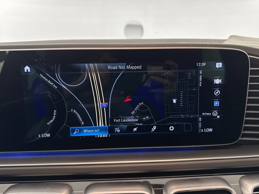 Used 2021 Mercedes-Benz Maybach GLS 600 4MATIC image 13
