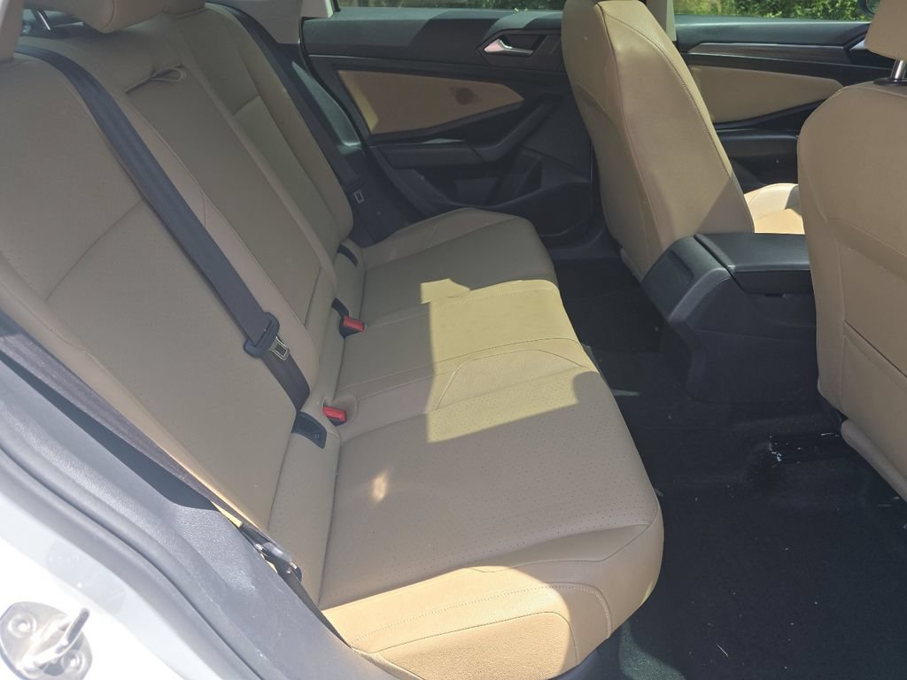 Used 2019 Volkswagen Jetta SEL FWD image 19