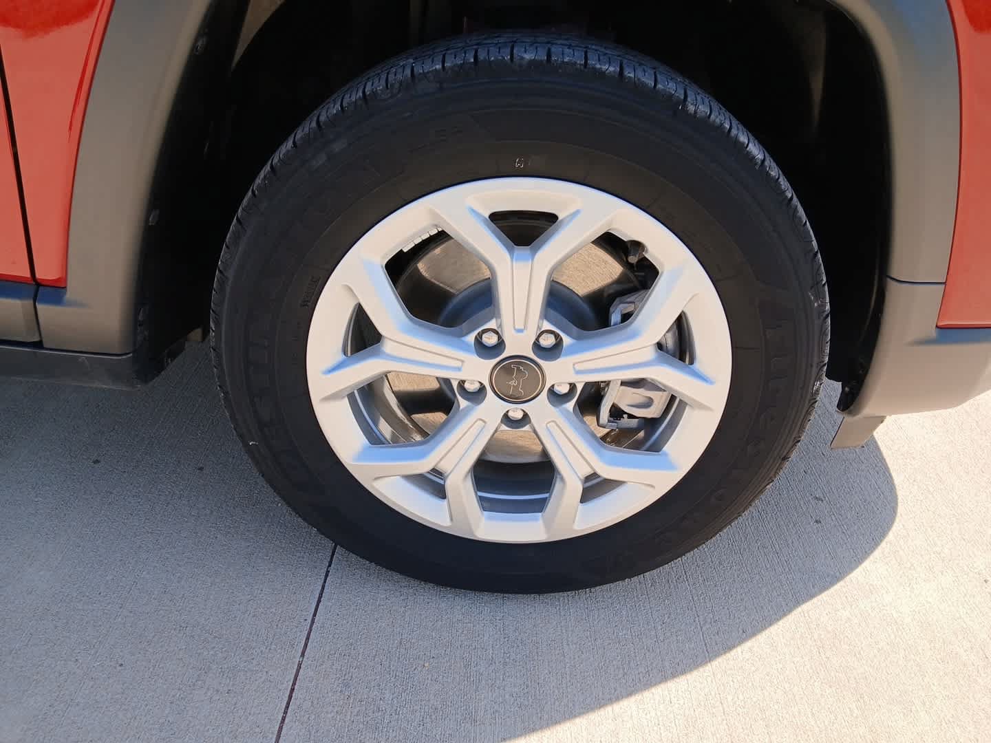 Used 2025 Jeep Compass Sport AWD/4WD image 11