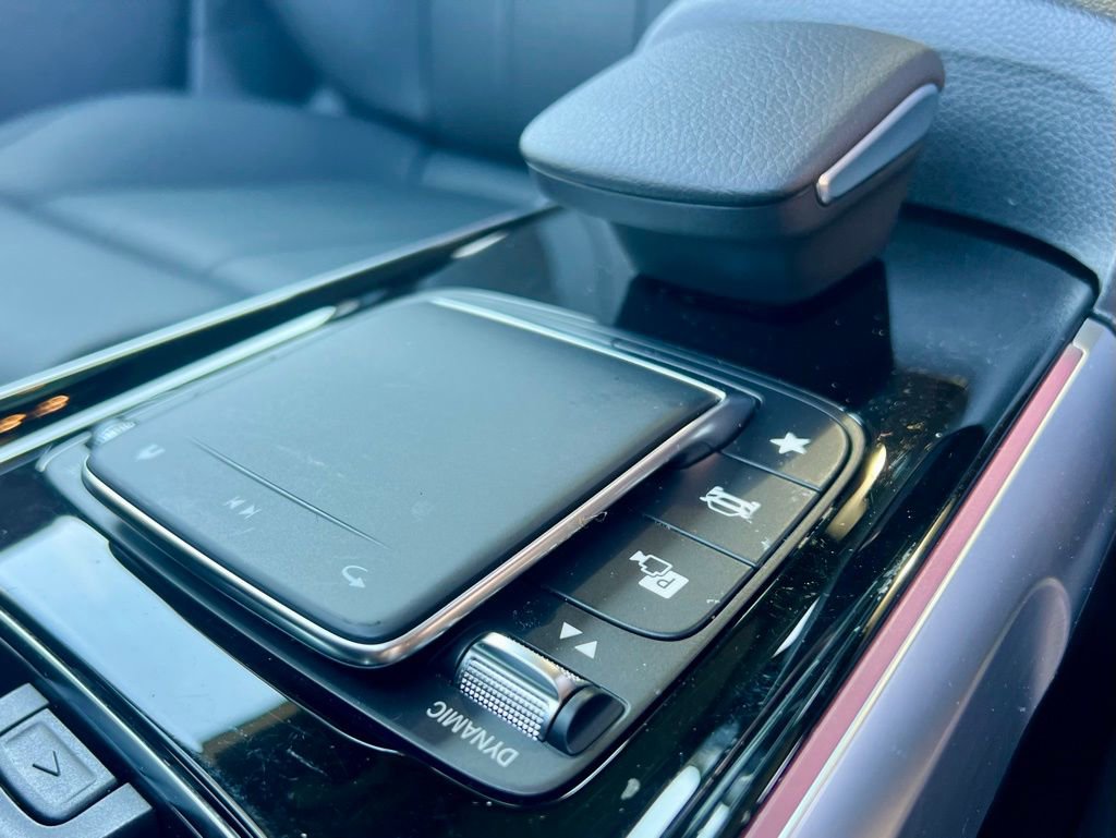 Certified 2023 Mercedes-Benz GLB 250 4MATIC image 27