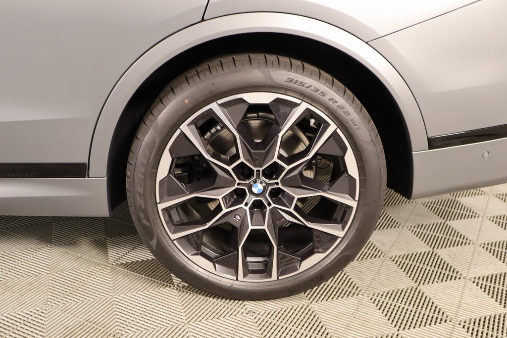 New 2026 BMW X7 xDrive40i w/ Executive Package image 21