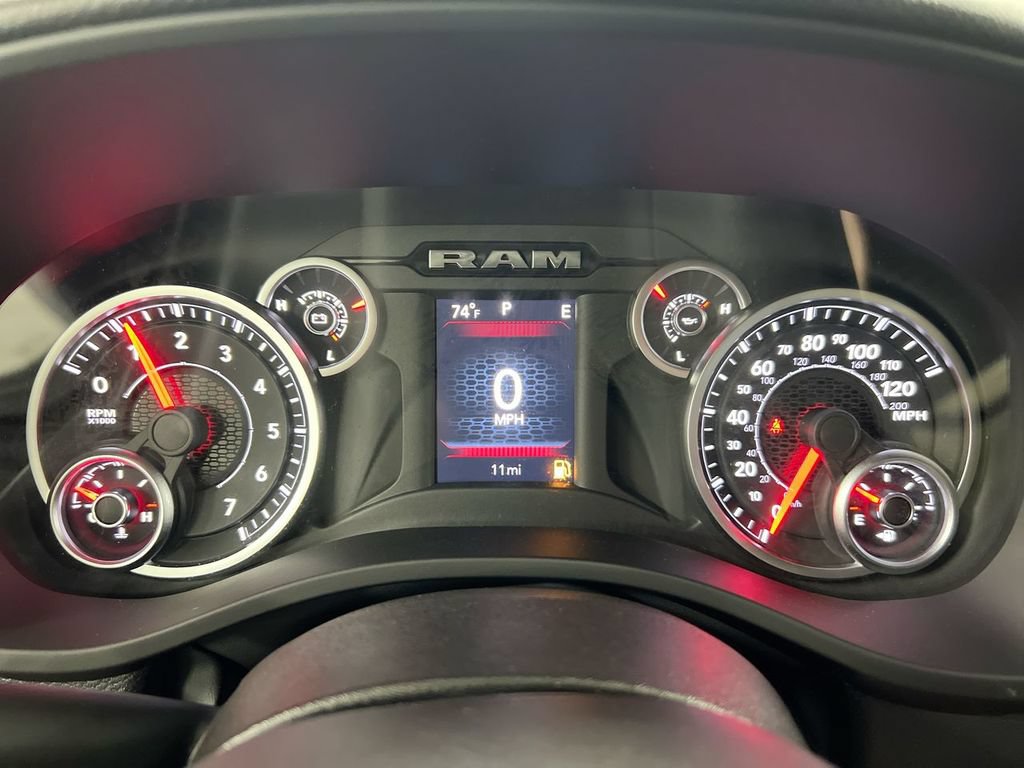 New 2026 RAM 1500 Express AWD/4WD image 12