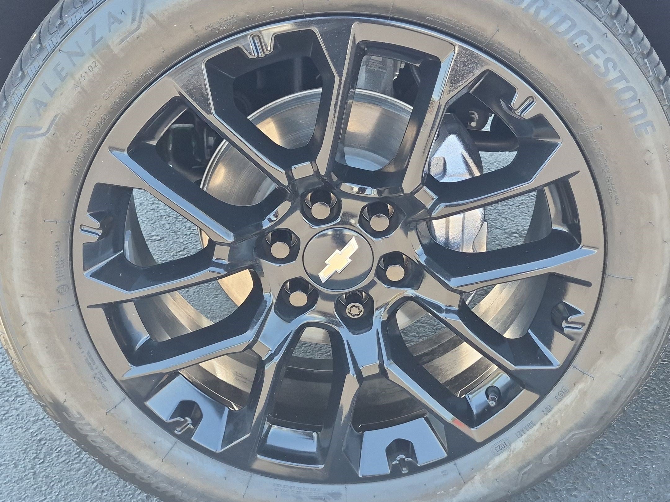 Used 2023 Chevrolet Suburban RST AWD/4WD image 13