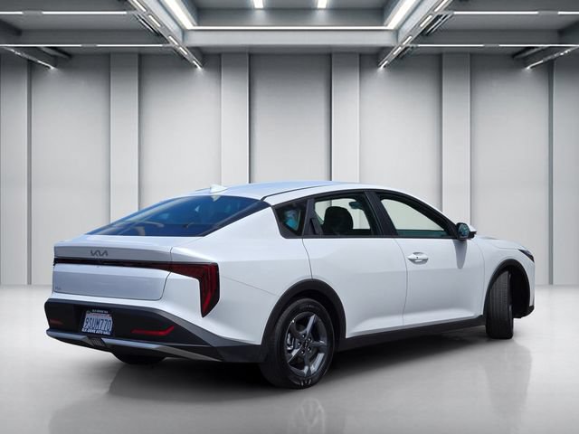 Certified 2025 Kia K4 FWD image 4